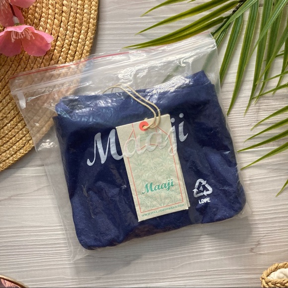 Maaji 🌊 Reversible Navy Blue Lilac Floral Bikini Bottoms 👙🍹💕 - Picture 8 of 10